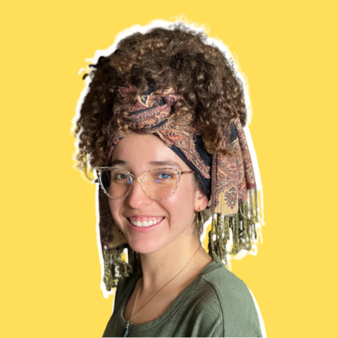 Raquel headshot
